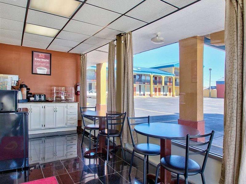 Econo Lodge Donalsonville Екстер'єр фото