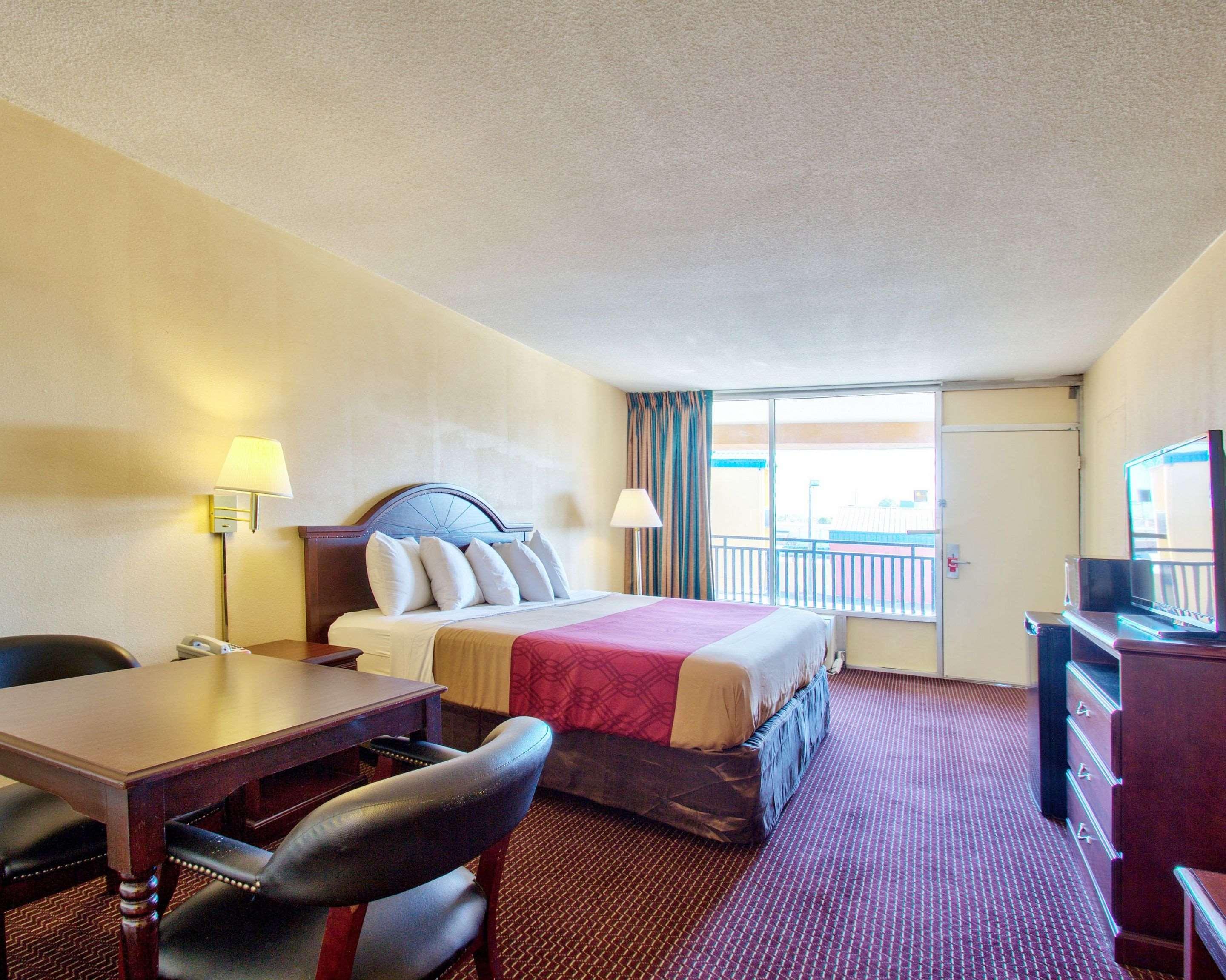Econo Lodge Donalsonville Екстер'єр фото