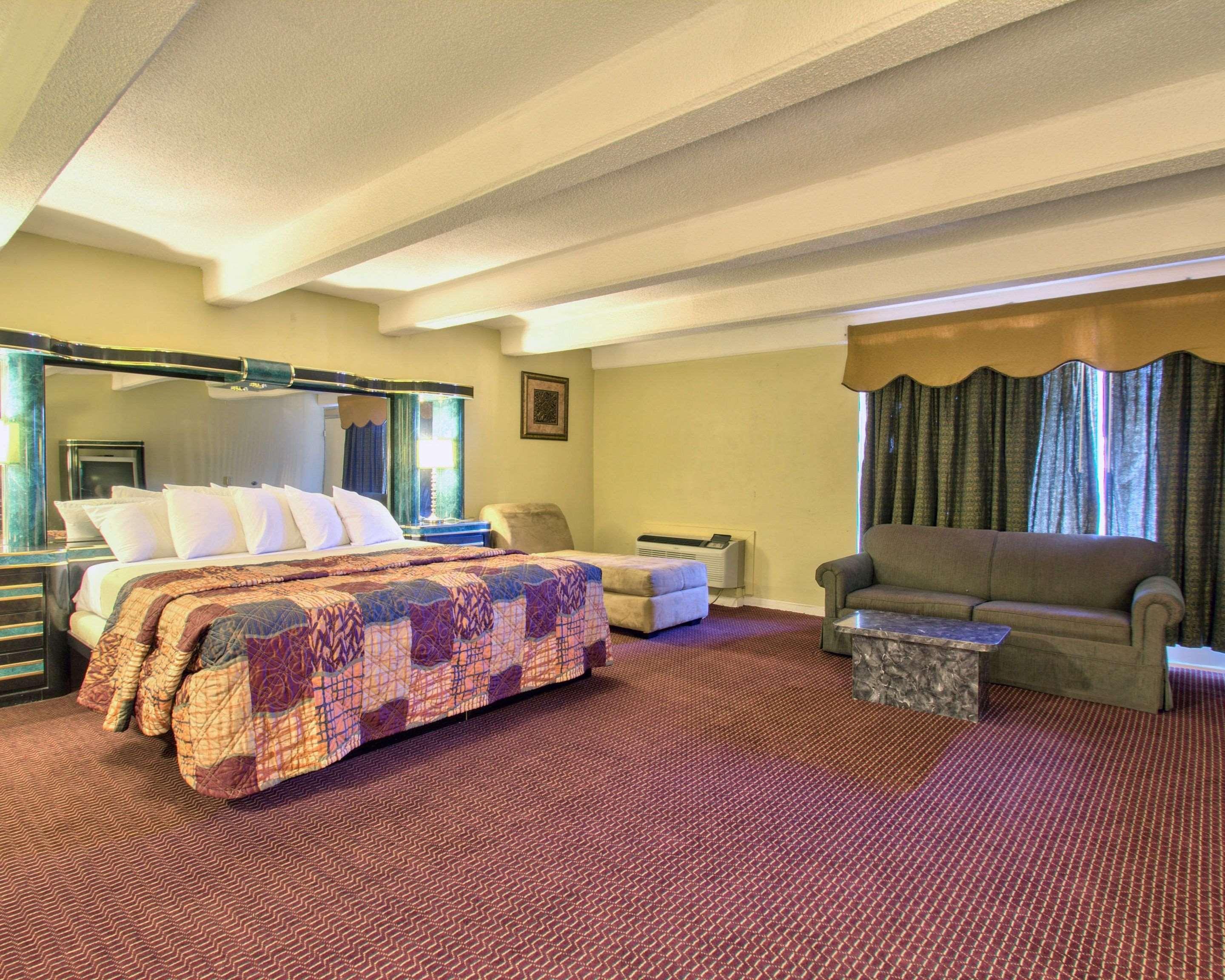 Econo Lodge Donalsonville Екстер'єр фото