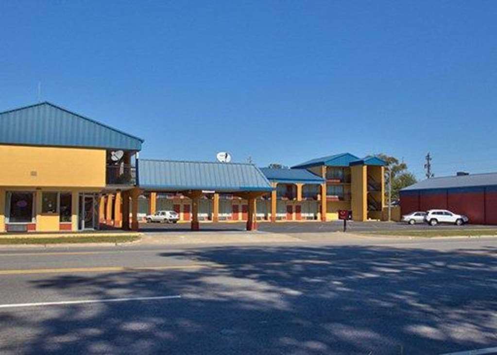 Econo Lodge Donalsonville Екстер'єр фото